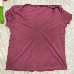Lululemon top